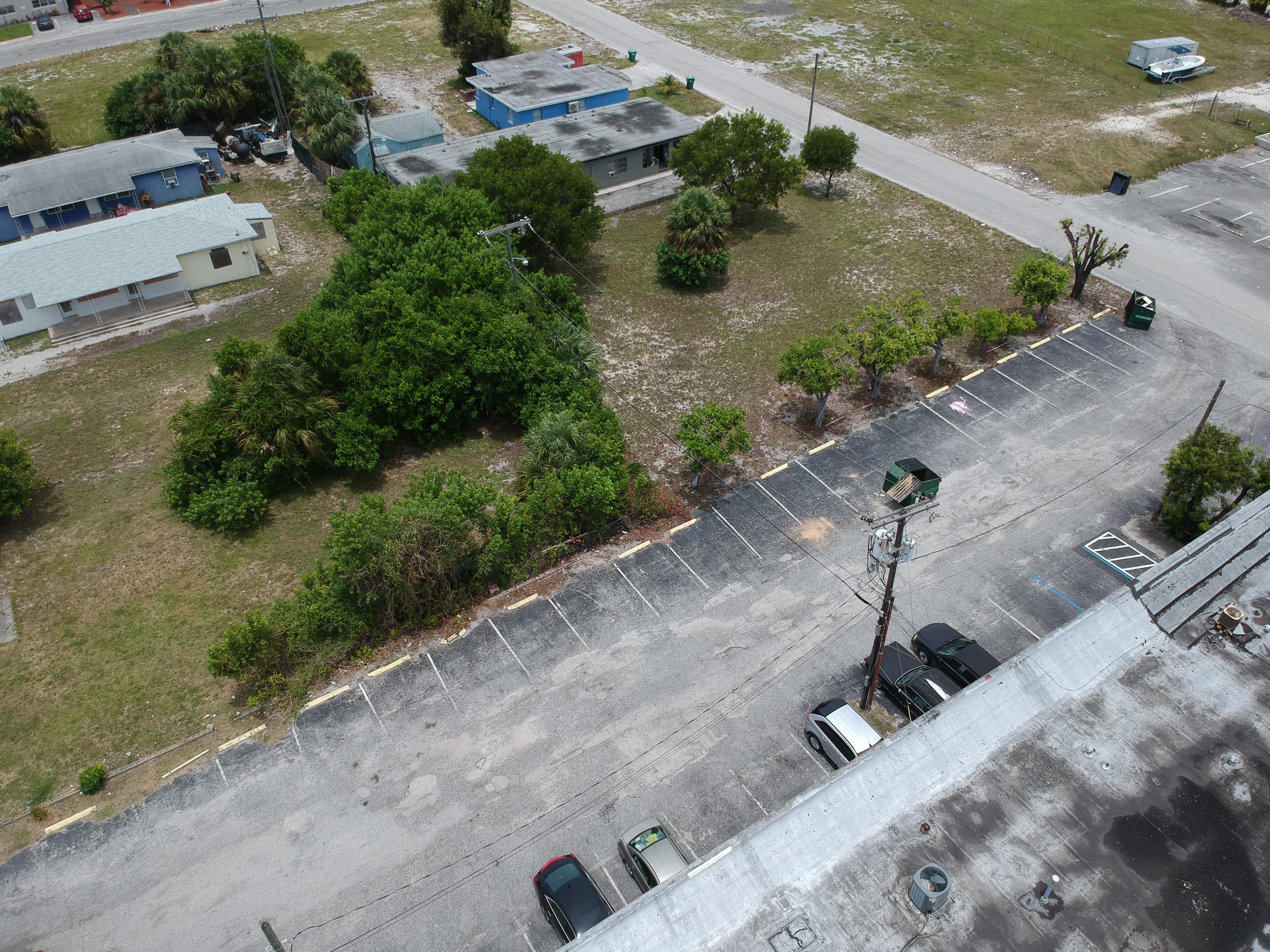 34 West 27th Street Riviera Beach, FL 33404 - Photo 8 of 13 DJI_3288