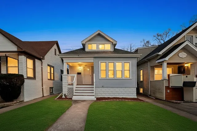 $269,000 | 10813 South Eggleston Avenue, Chicago, IL 60628