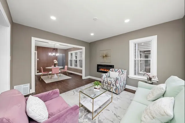 $269,000 | 10813 South Eggleston Avenue, Chicago, IL 60628