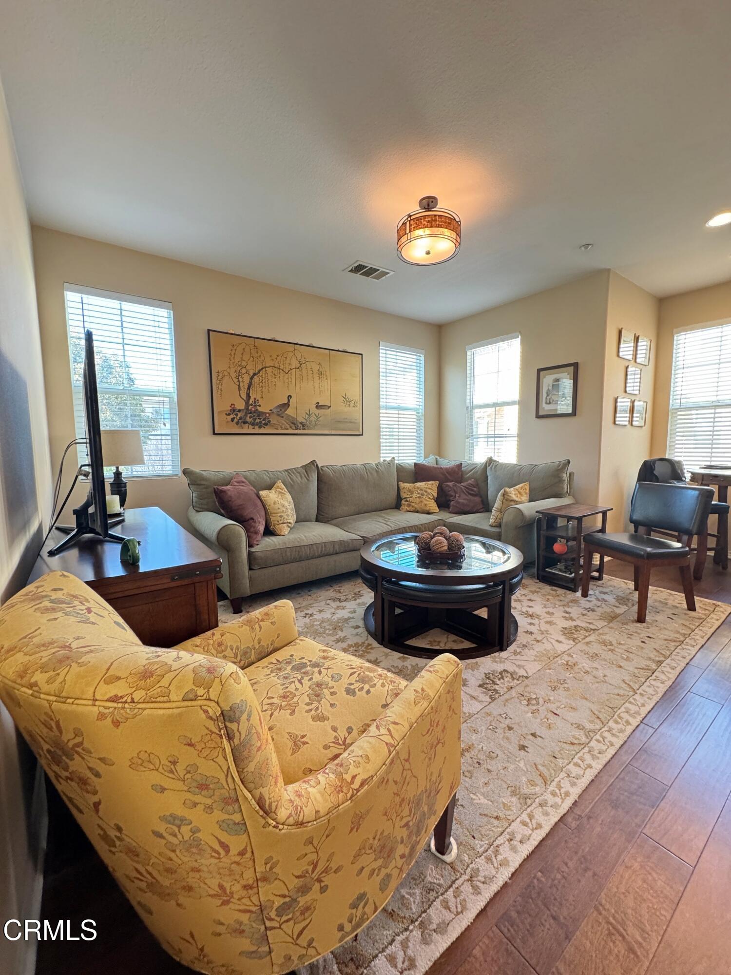 1240 Bayside Lane Oxnard, CA 93035 - Photo 23 of 69 2025-02-01 041