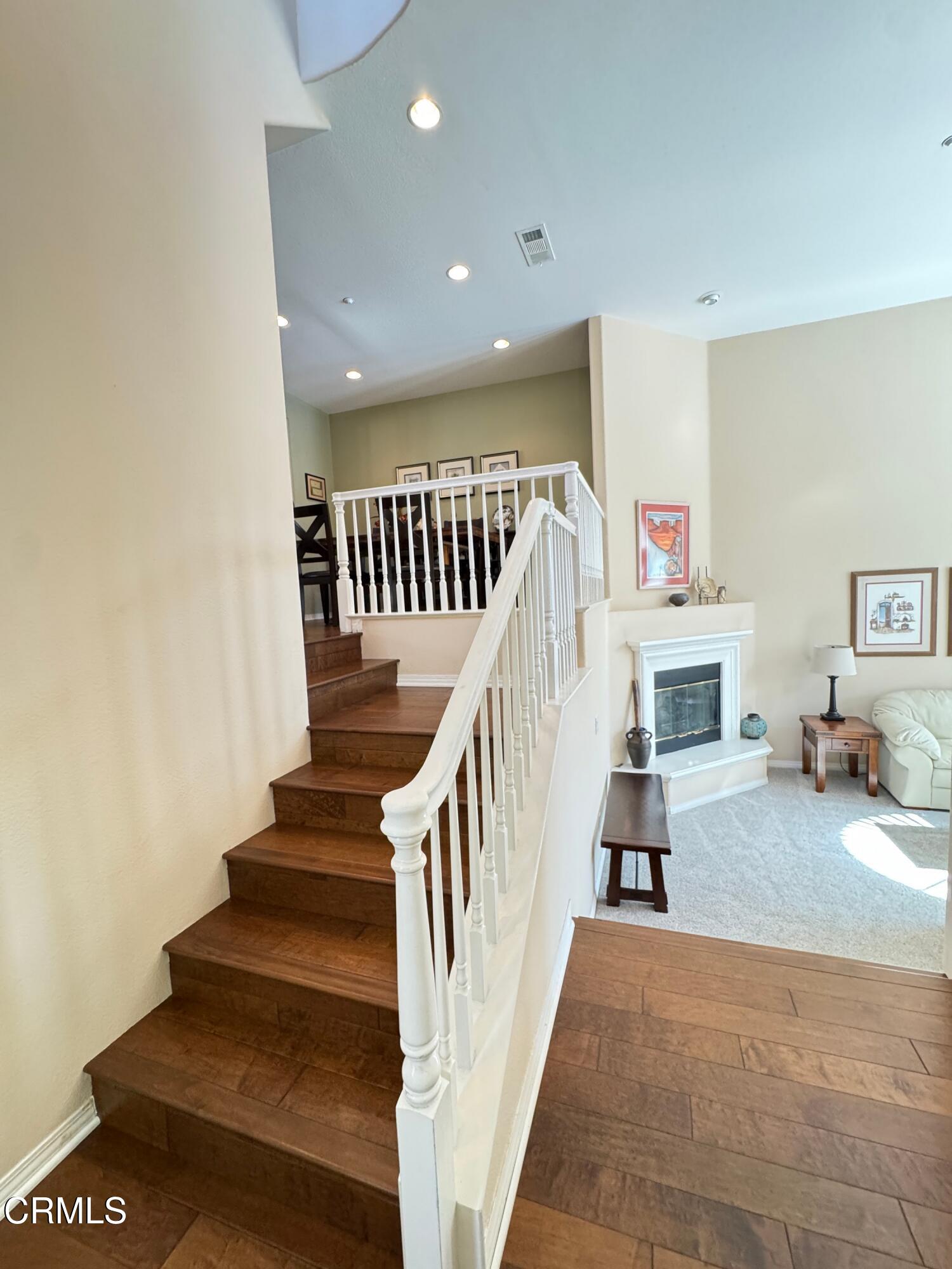 1240 Bayside Lane Oxnard, CA 93035 - Photo 6 of 69 2025-02-01 015