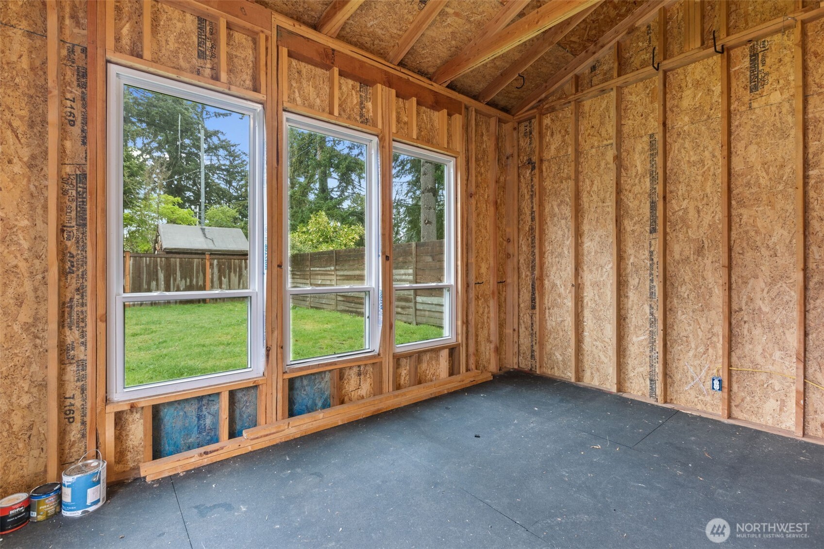 16142 Midvale Avenue North Shoreline, WA 98133 - Photo 32 of 36