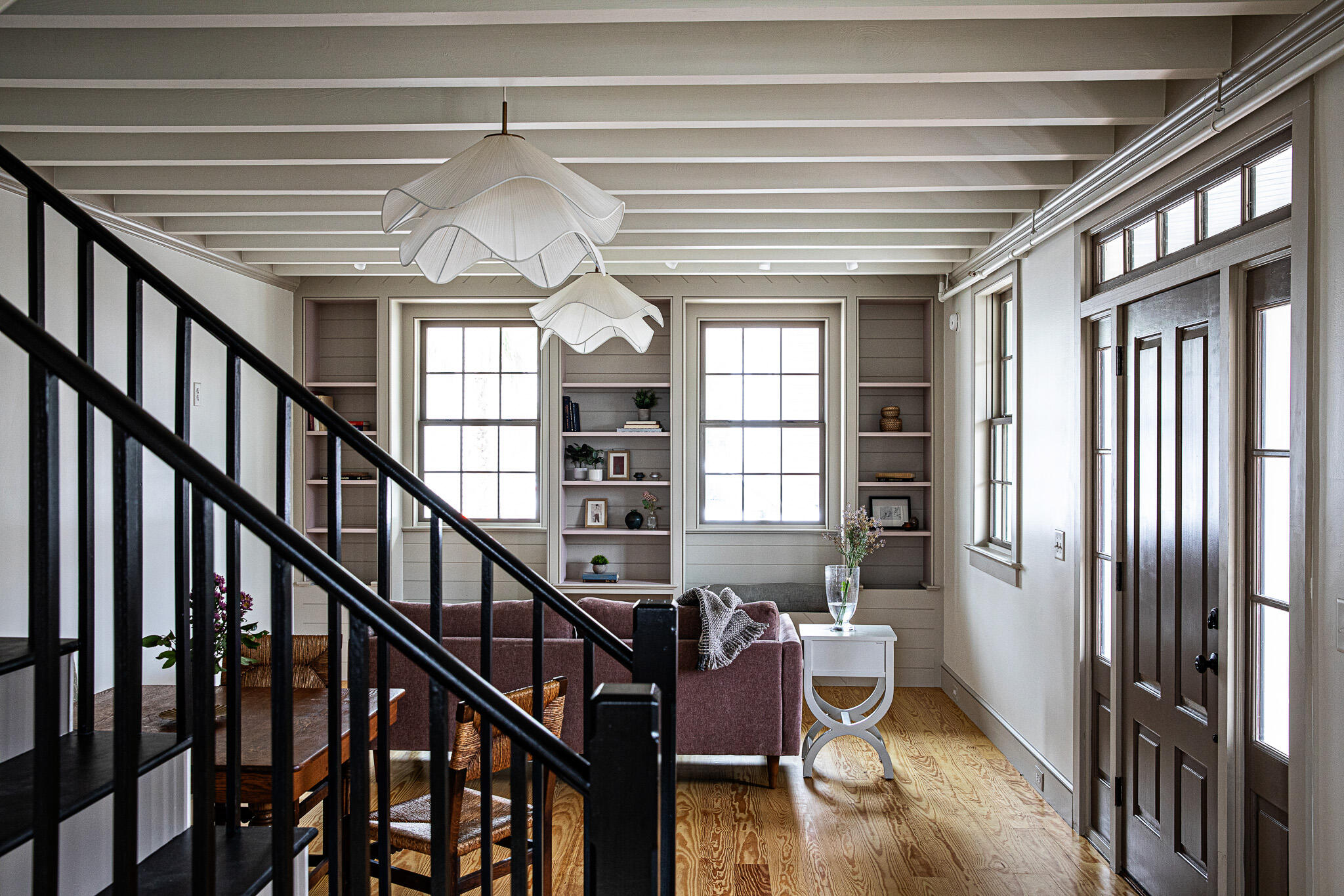 265 Coming Street, Unit B Charleston, SC 29403 - Photo 3 of 13 LIVING ROOM