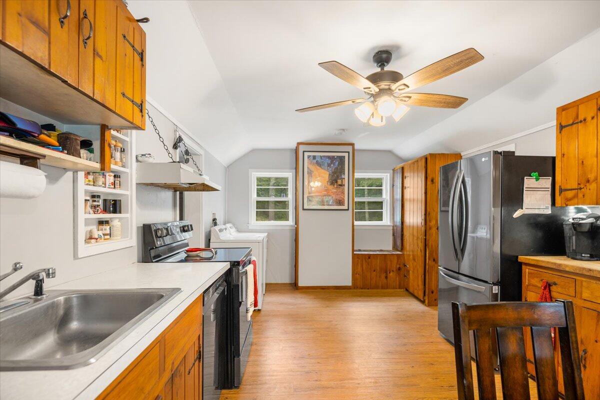 14 Rideout Lane Gardiner, ME 04345 - Photo 14 of 35 19-14 Rideout Lane, Gardiner, ME-30