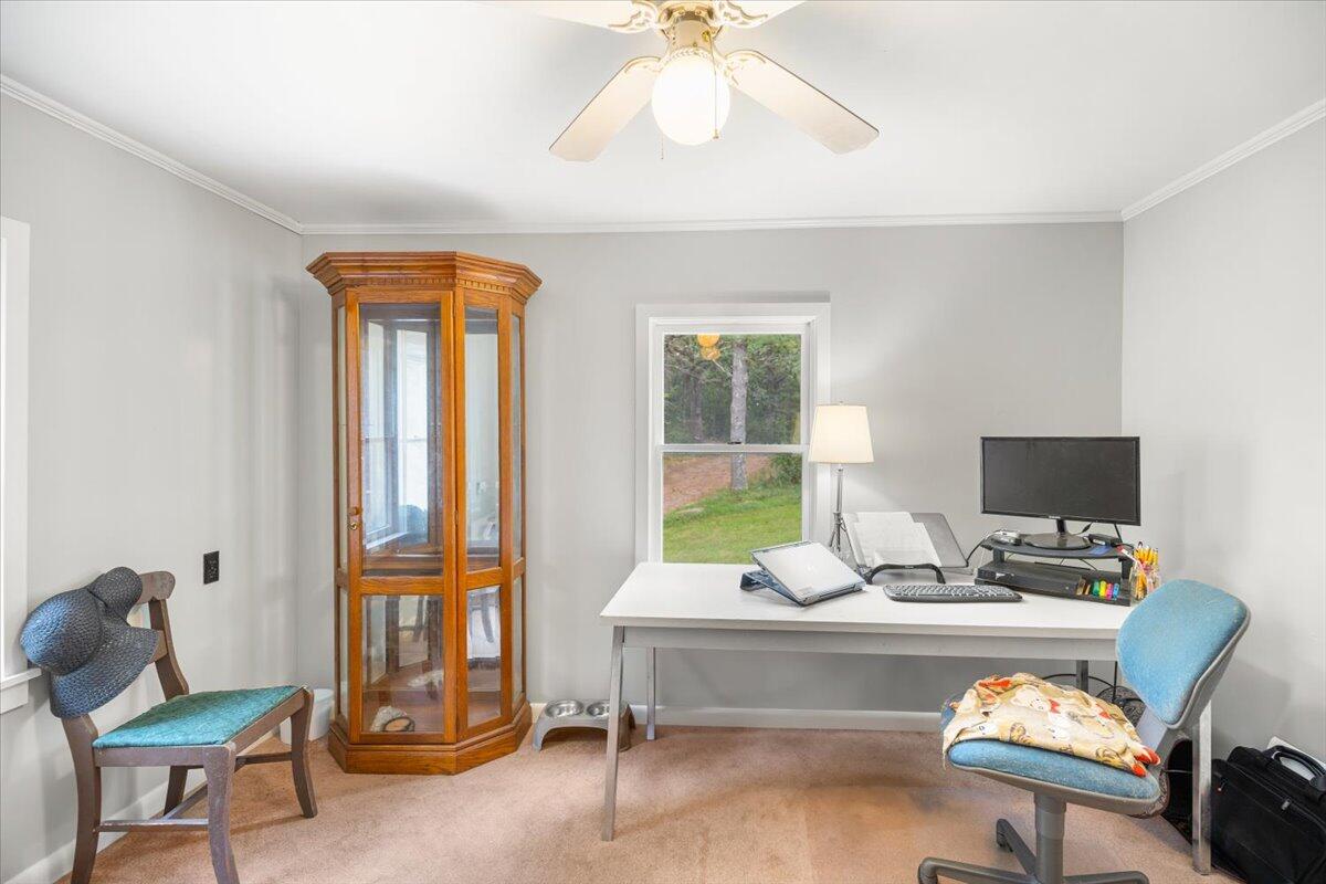 14 Rideout Lane Gardiner, ME 04345 - Photo 29 of 35 34-14 Rideout Lane, Gardiner, ME-13