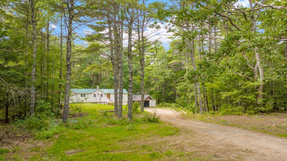 14 Rideout Lane Gardiner, ME 04345 - Photo 7 of 35 09-14 Rideout Lane, Gardiner, ME-42