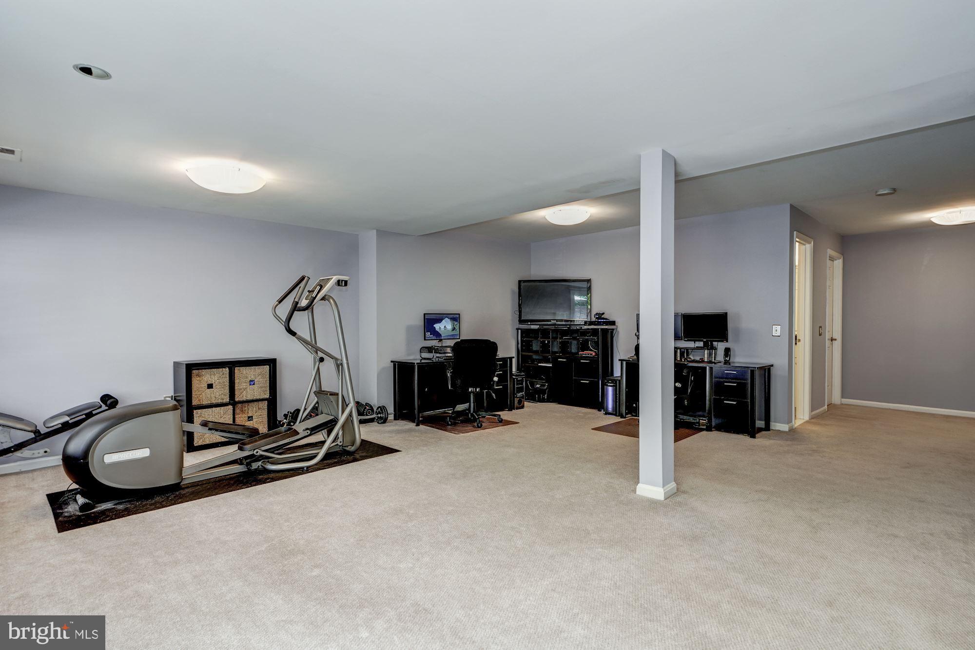 4519 4th Road North Arlington, VA 22203 - Photo 28 of 32 Gallery Image 28