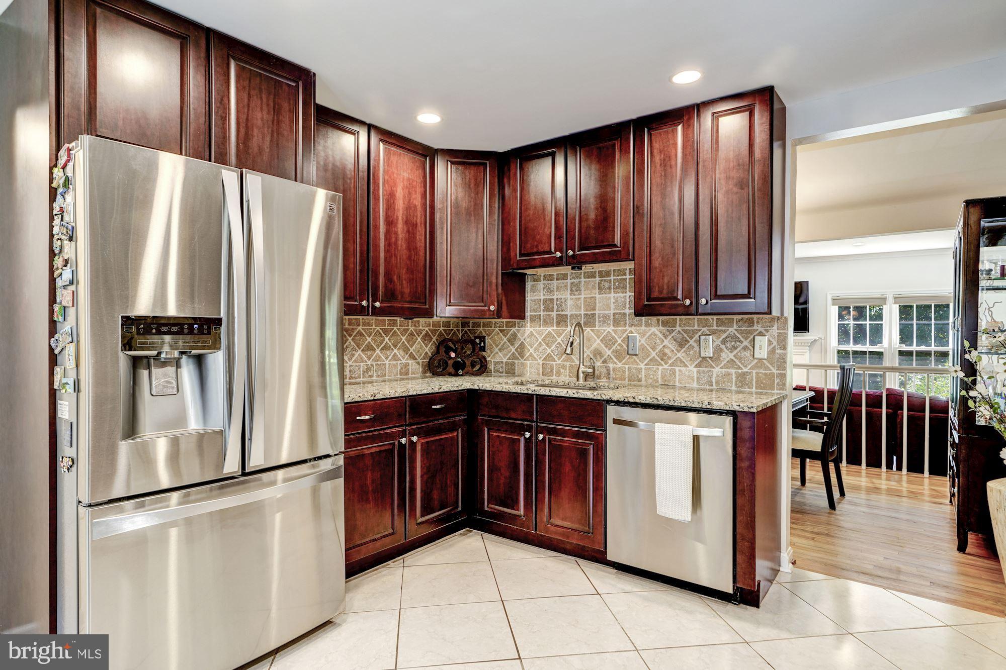 4519 4th Road North Arlington, VA 22203 - Photo 5 of 32 Stainless steel appliances