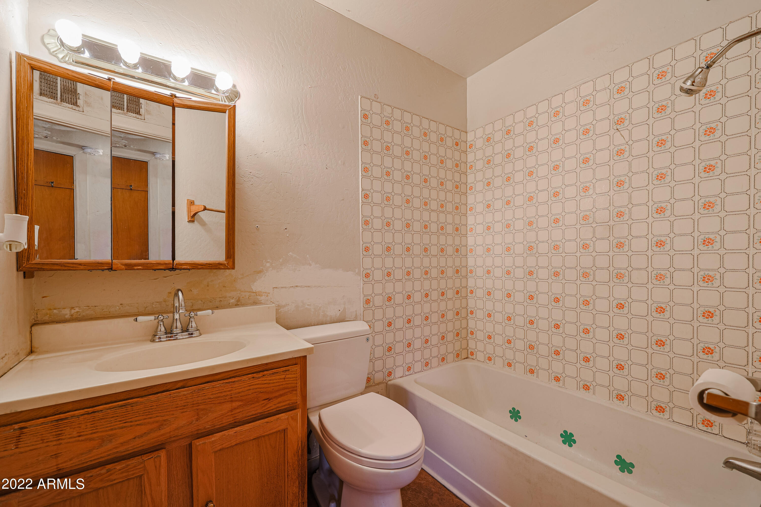 1328 East Roeser Road Phoenix, AZ 85040 - Photo 12 of 24 B (14)