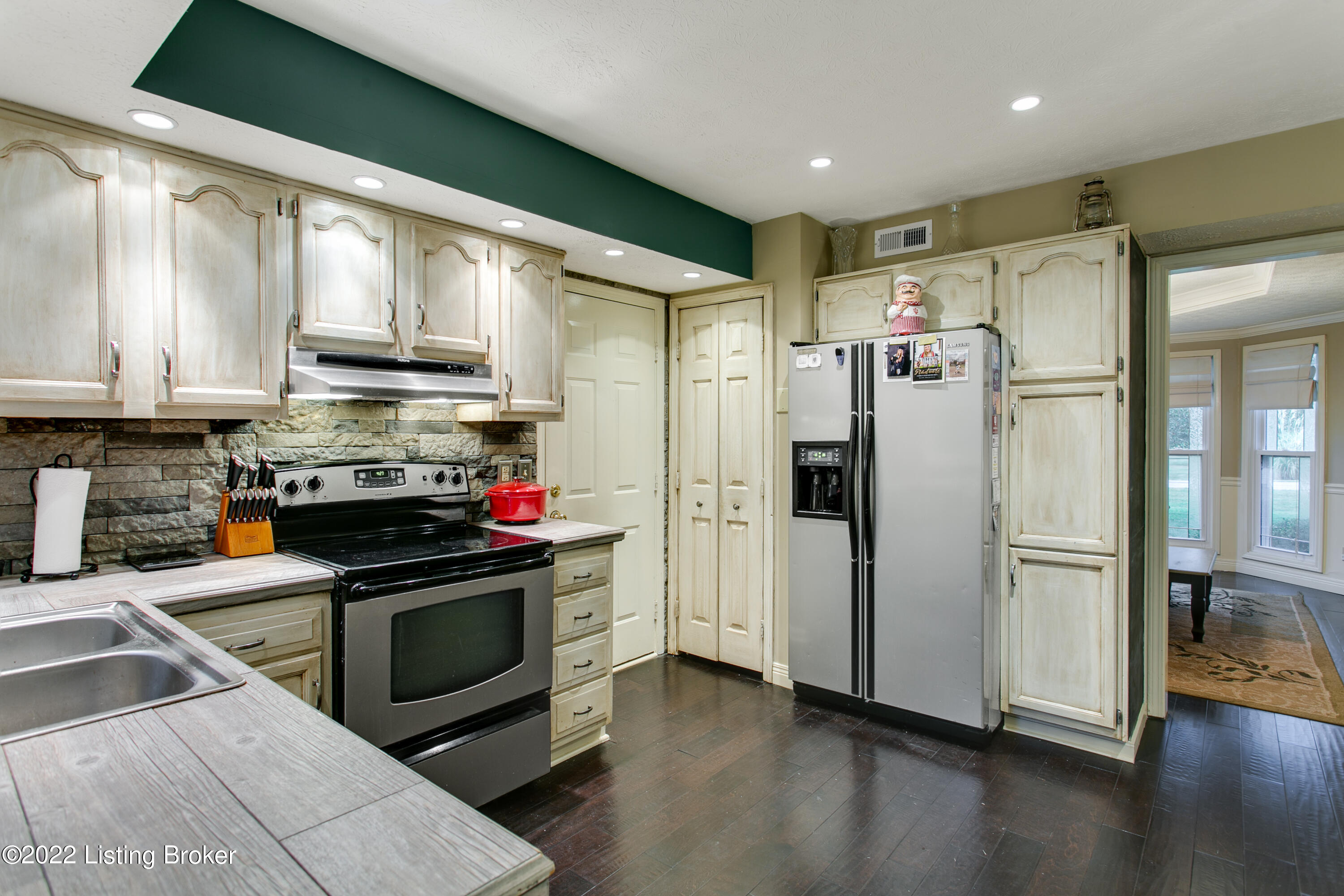 5016 Fox Run Road Buckner, KY 40010 - Photo 14 of 62 14