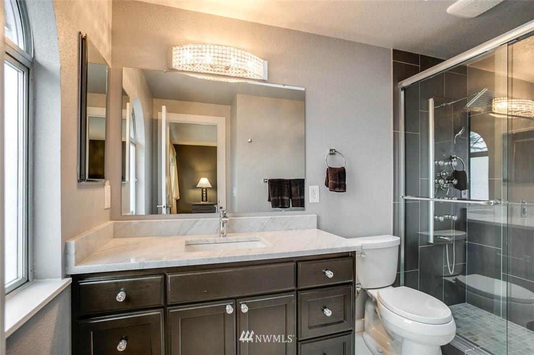 16033 Southeast 180th Place Renton, WA 98058 - Photo 14 of 25 Gallery Image 14