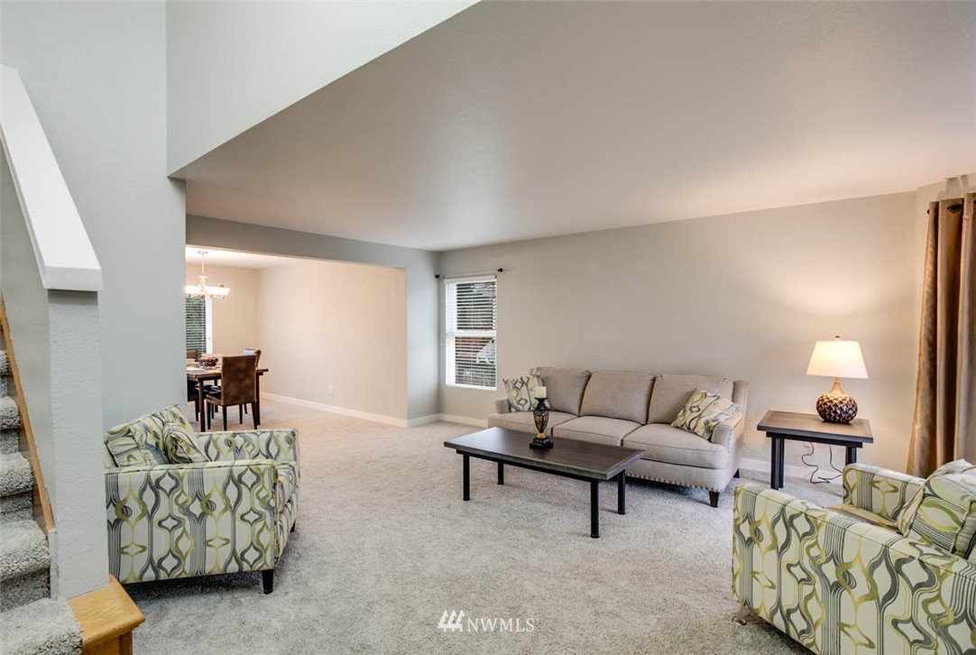 16033 Southeast 180th Place Renton, WA 98058 - Photo 3 of 25 Gallery Image 3