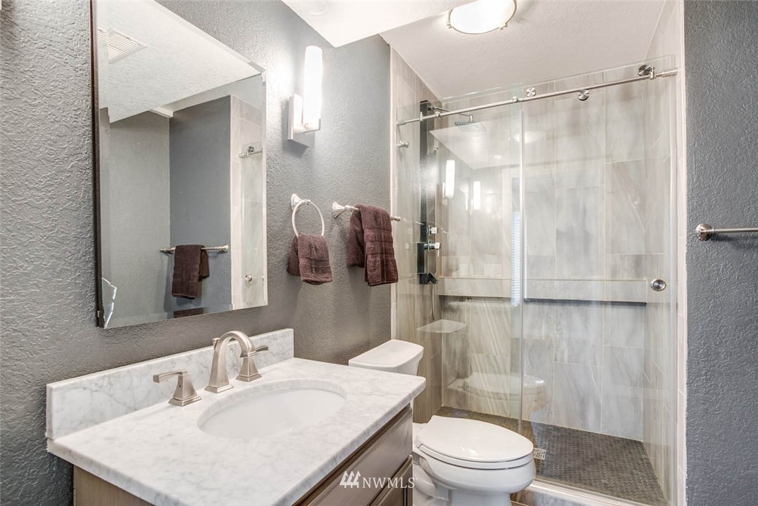 16033 Southeast 180th Place Renton, WA 98058 - Photo 22 of 25 Gallery Image 22