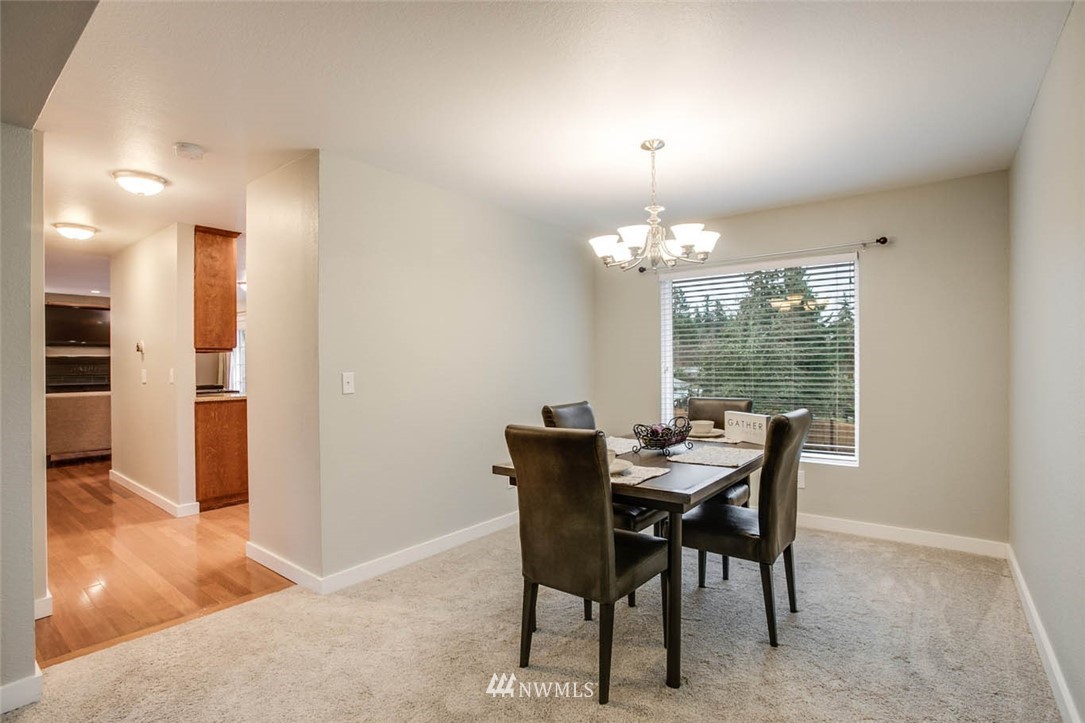 16033 Southeast 180th Place Renton, WA 98058 - Photo 5 of 25 Gallery Image 5