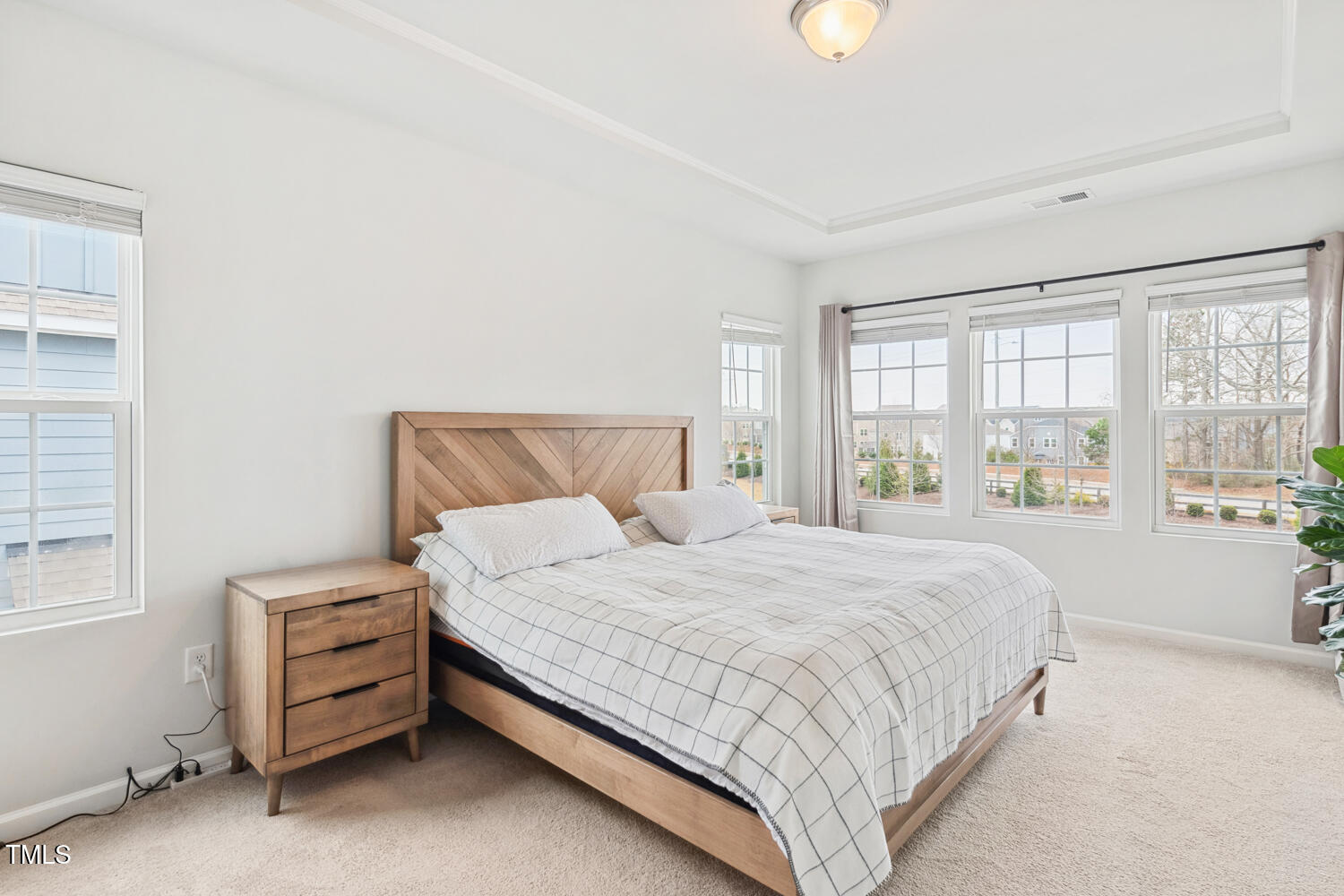 2913 Sunflower Road Apex, NC 27502 - Photo 26 of 39 Master Bed 3rd floor