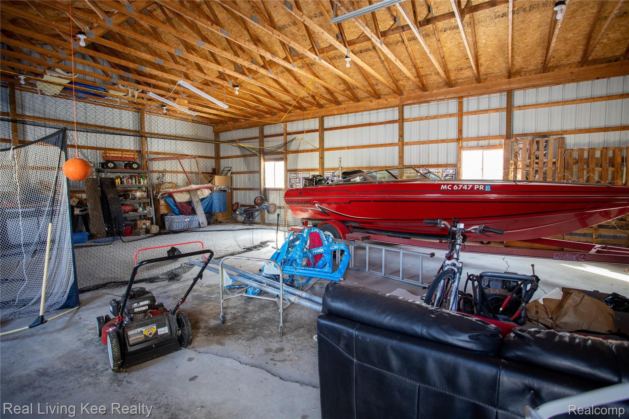 2257 Hummer Lake Road Oxford, MI 48371 - Photo 24 of 32 hummerlake_house-29.jpg