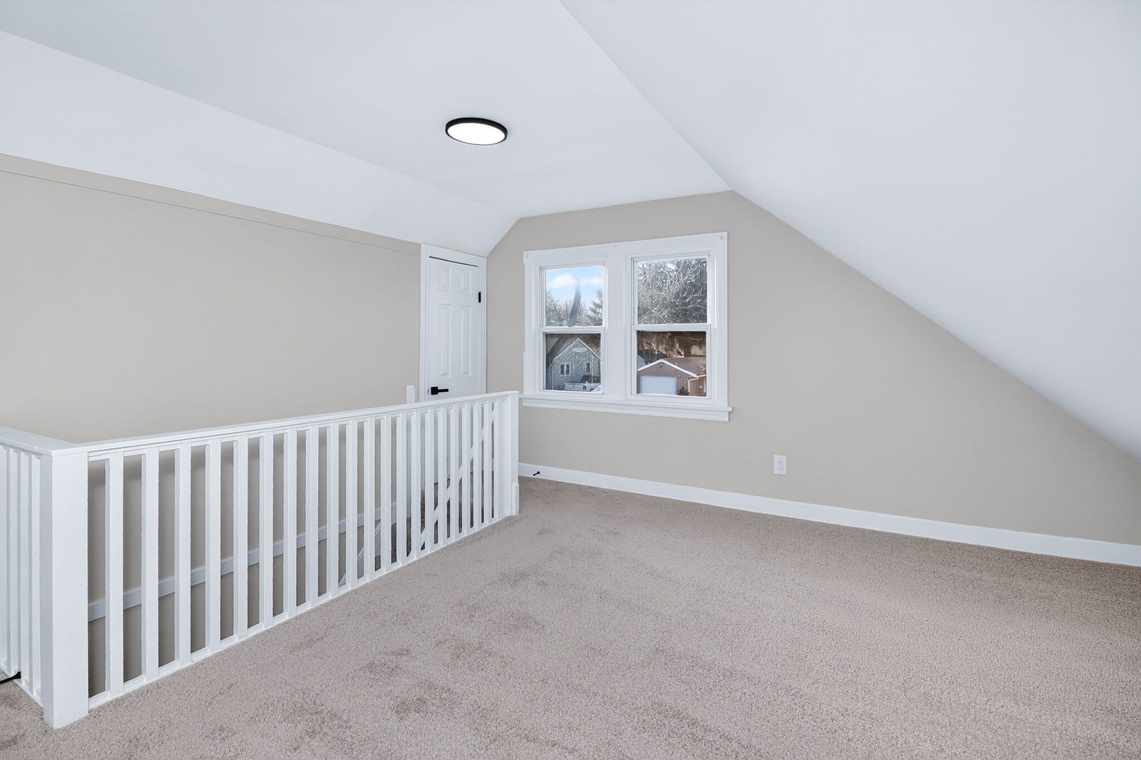 950 Spruce Street Aurora, IL 60506 - Photo 10 of 14