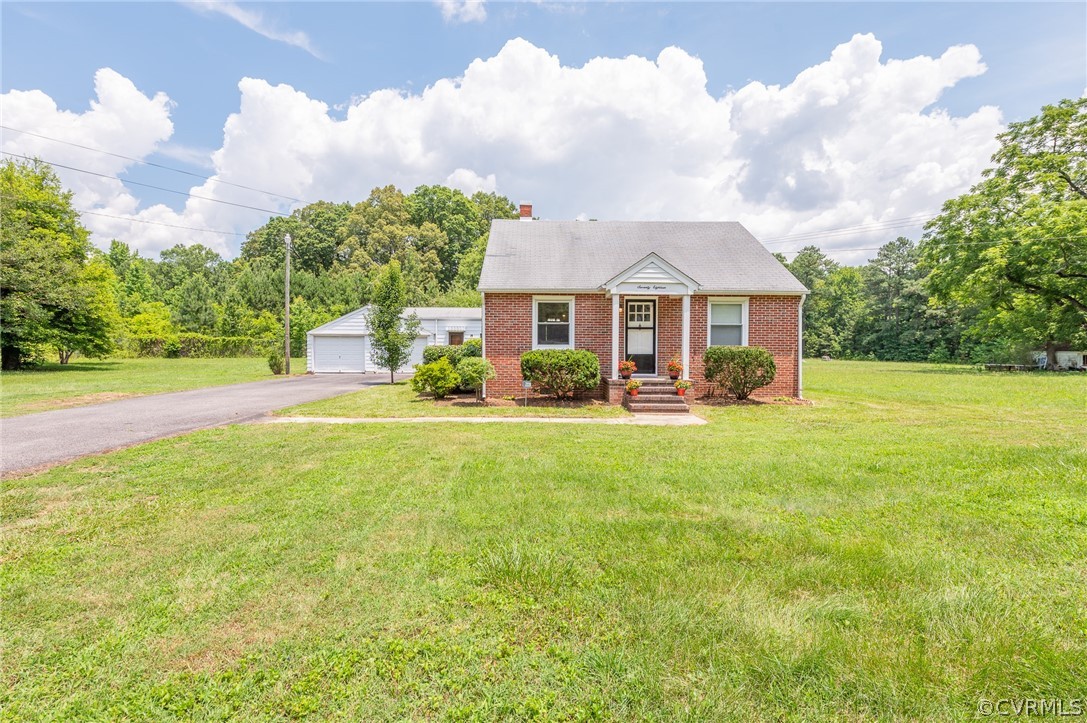 7018 Elkhardt Road Richmond, VA 23225 - Photo 1 of 21 Gallery Image 1