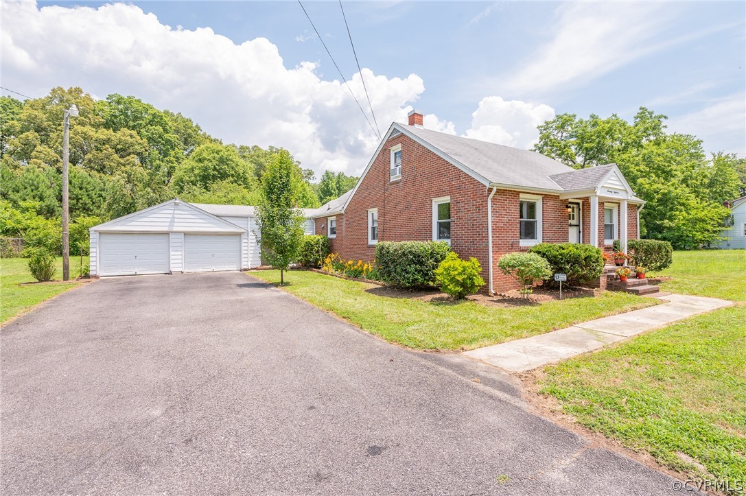 7018 Elkhardt Road Richmond, VA 23225 - Photo 2 of 21 Gallery Image 2