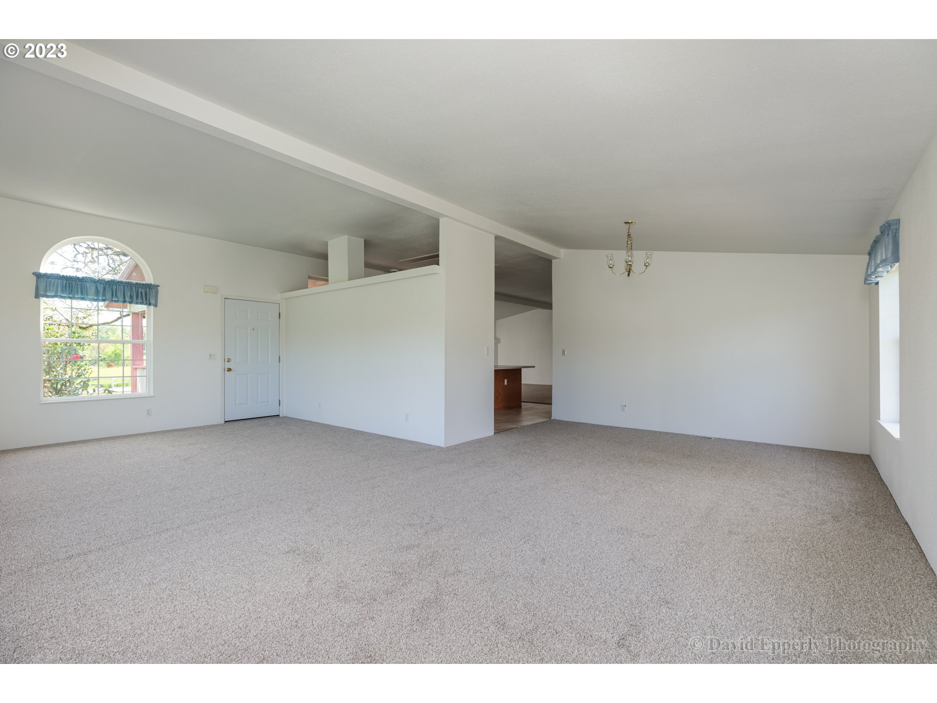 35530 Millard Road Warren, OR 97053 - Photo 6 of 29 Living Room/Dining Room