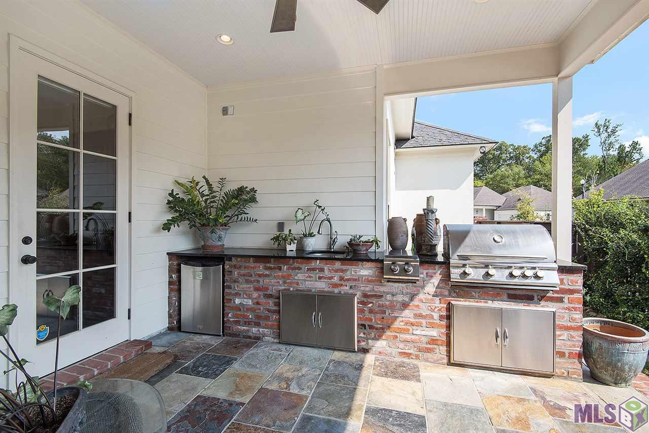 10736 Preservation Way Baton Rouge, LA 70810 - Photo 4 of 21 Gallery Image 4