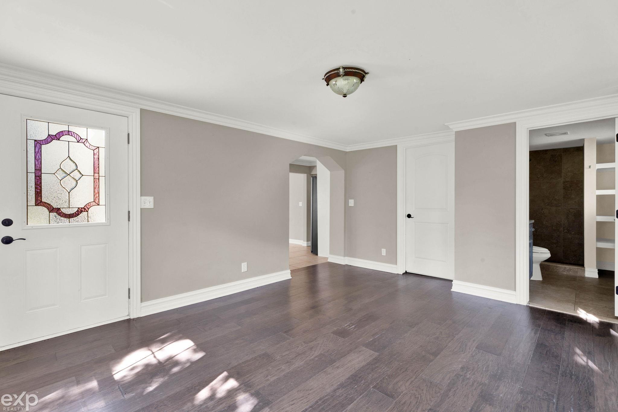 11122 North Pearson Road Utica, MI 48315 - Photo 28 of 39 50151819-48424f5a-6757-4caf-91a3-e34a9f0db4ca.JPG