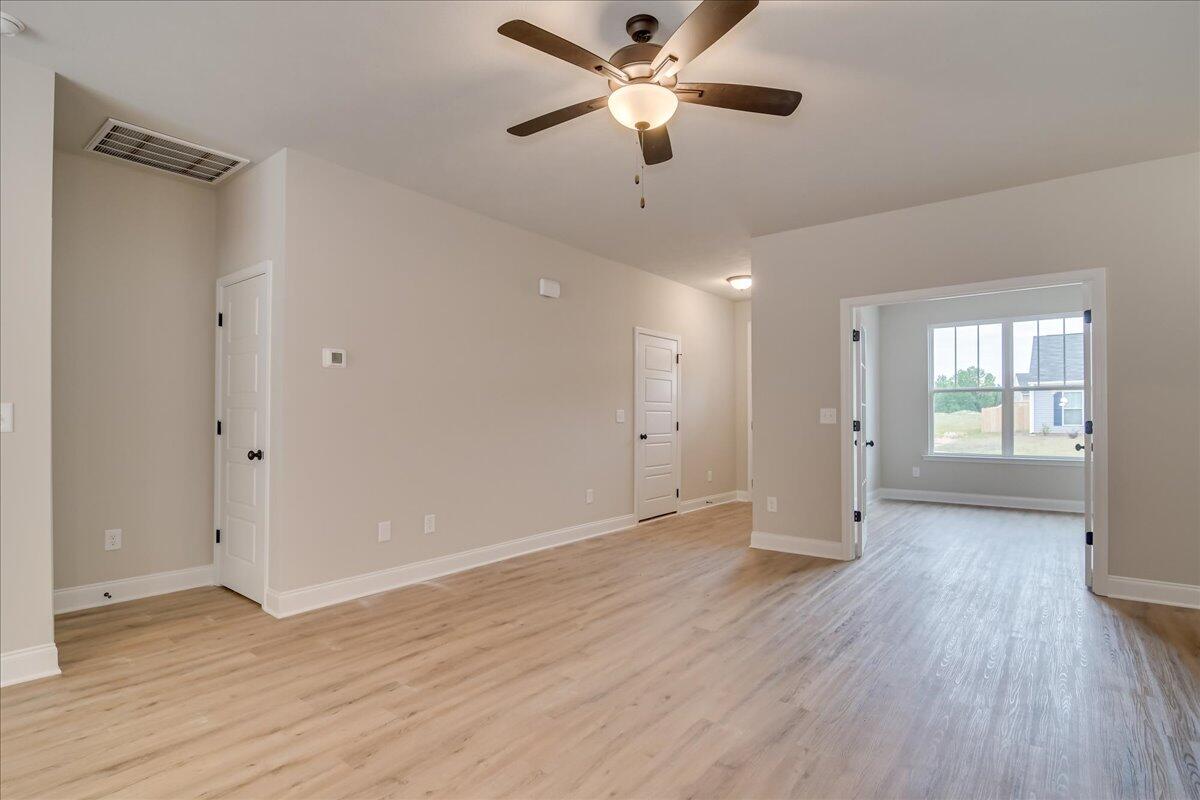 4189 Fringetree Loop New Ellenton, SC 29809 - Photo 9 of 33 09-109