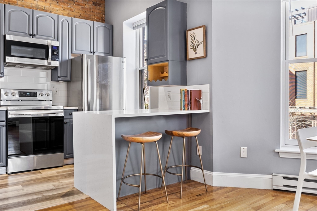 516 Shawmut Avenue, Unit 2 Boston, MA 02118 - Photo 5 of 14