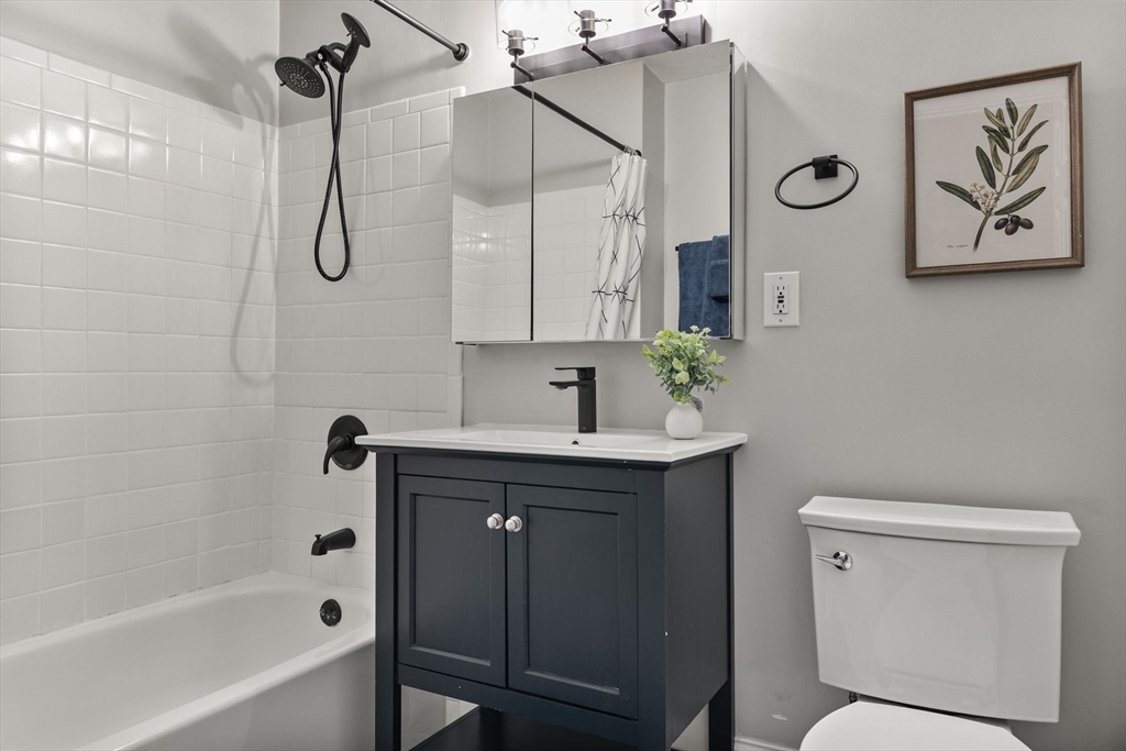 516 Shawmut Avenue, Unit 2 Boston, MA 02118 - Photo 9 of 14