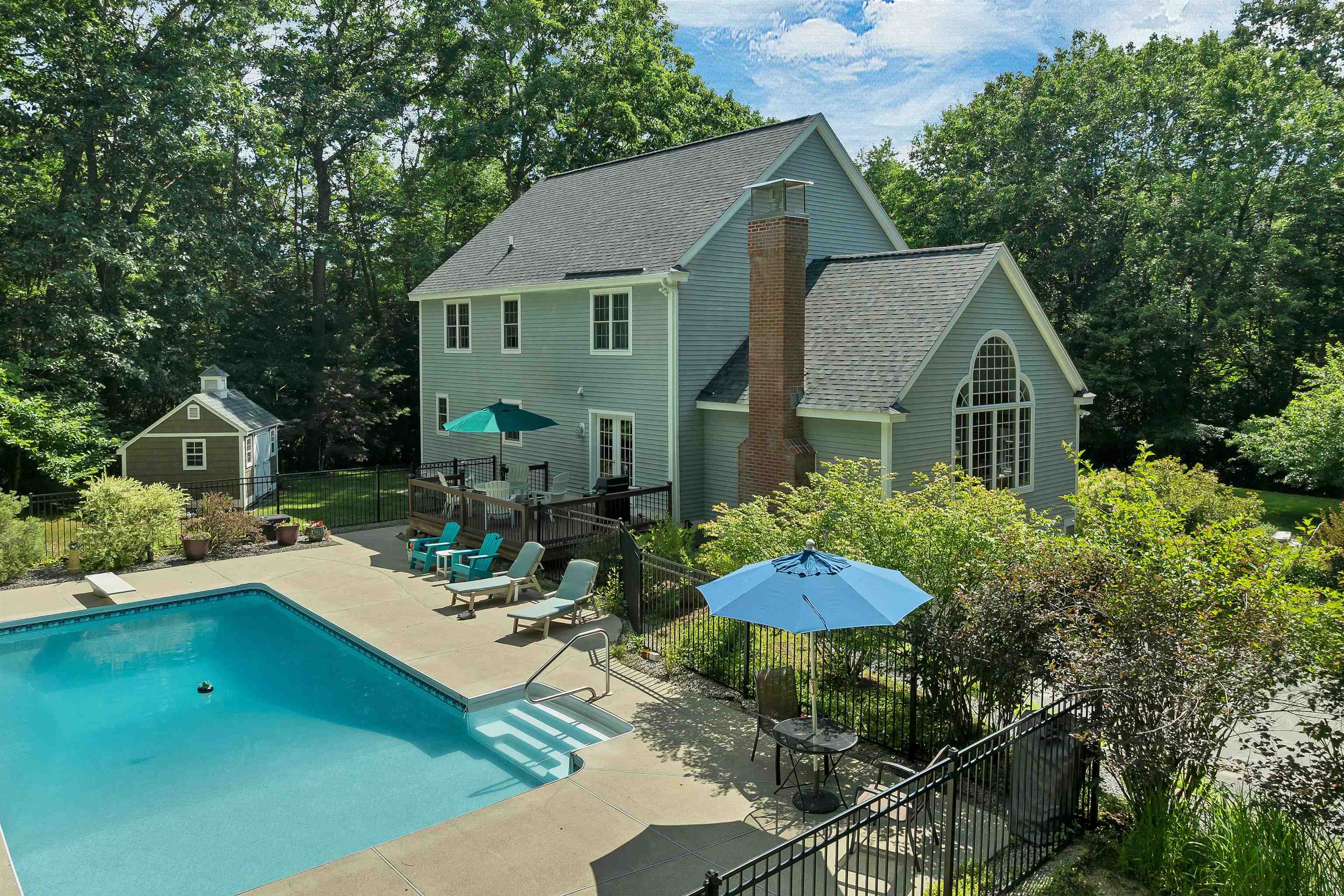 52 Riverdale Road New Boston, NH 03070 - Photo 1 of 56 Gallery Image 1