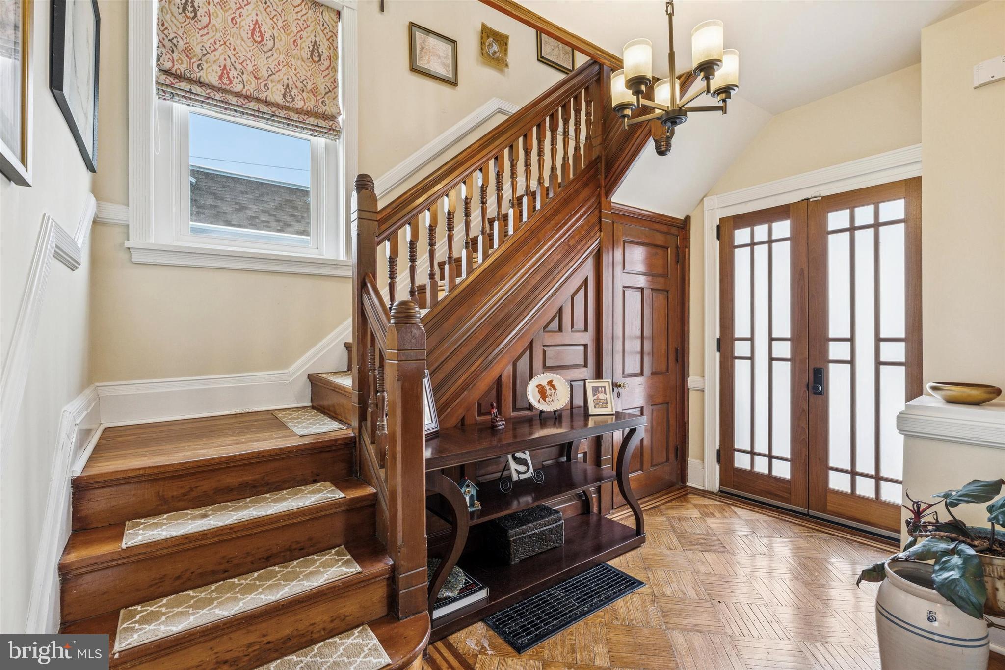 6344 McCallum Street Philadelphia, PA 19144 - Photo 2 of 34