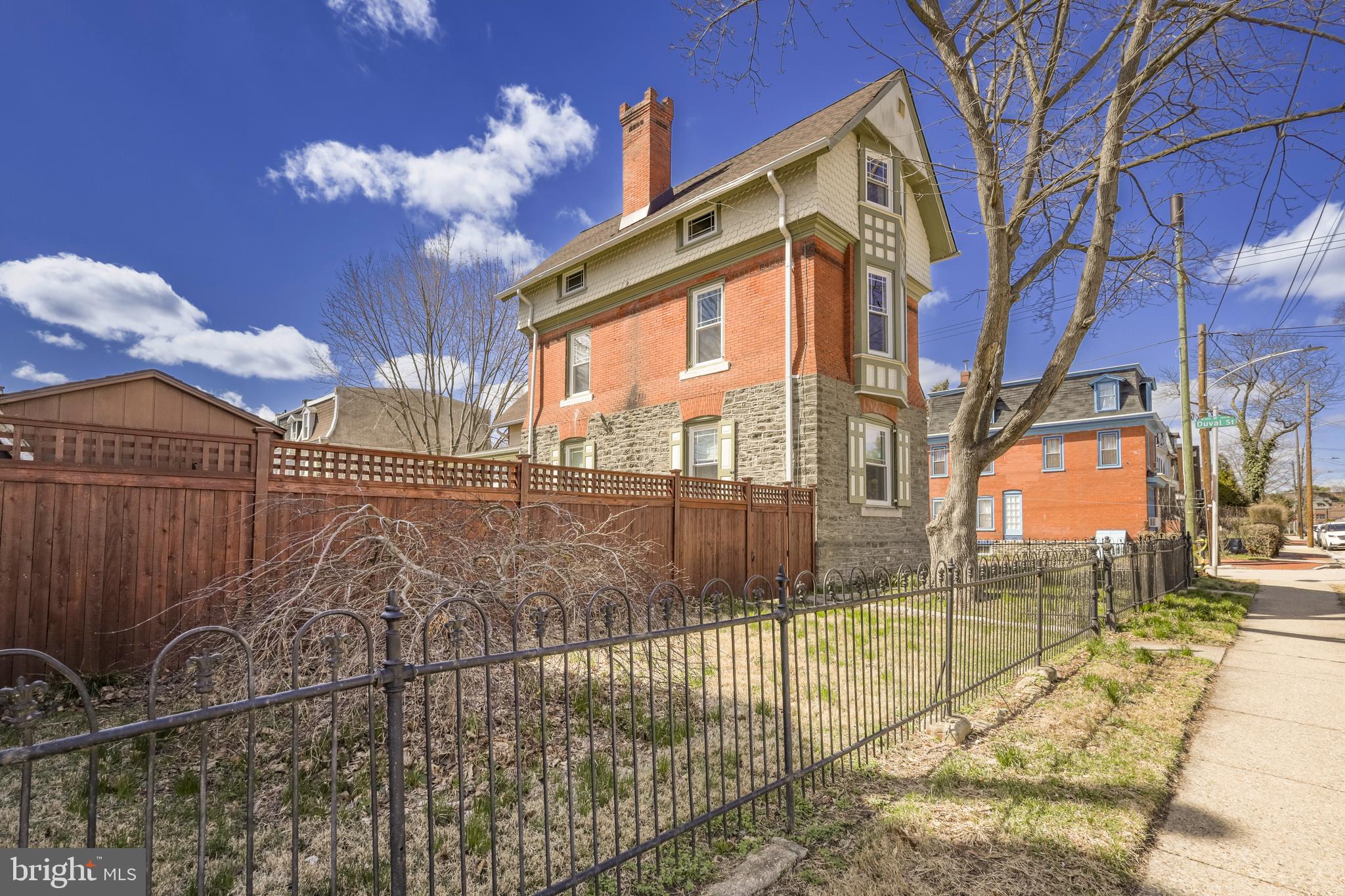 6344 McCallum Street Philadelphia, PA 19144 - Photo 31 of 34