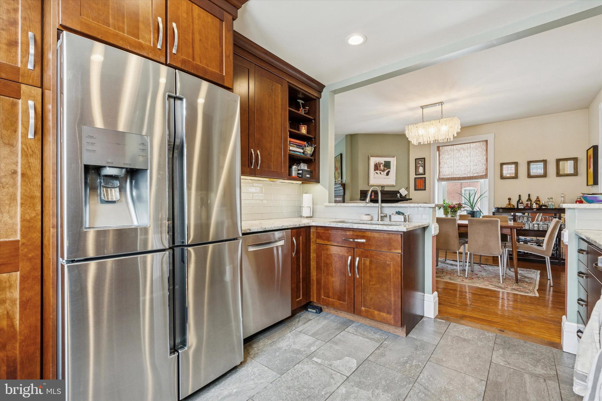 6344 McCallum Street Philadelphia, PA 19144 - Photo 10 of 34