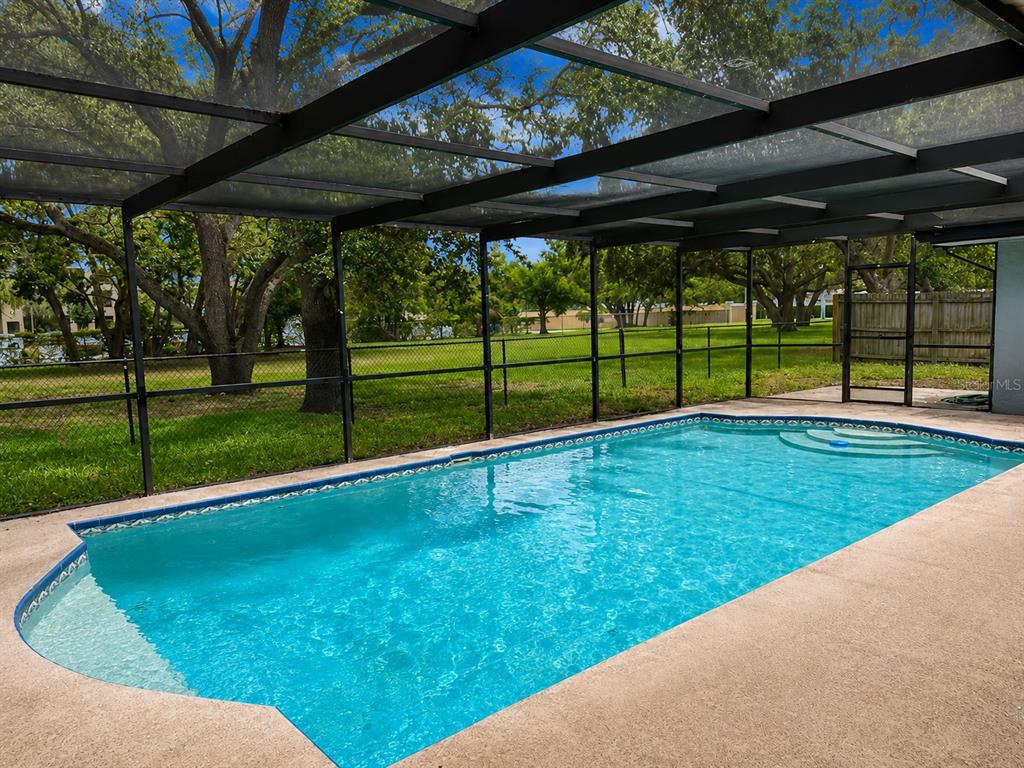 2013 Kamensky Road Clearwater, FL 33763 - Photo 23 of 27