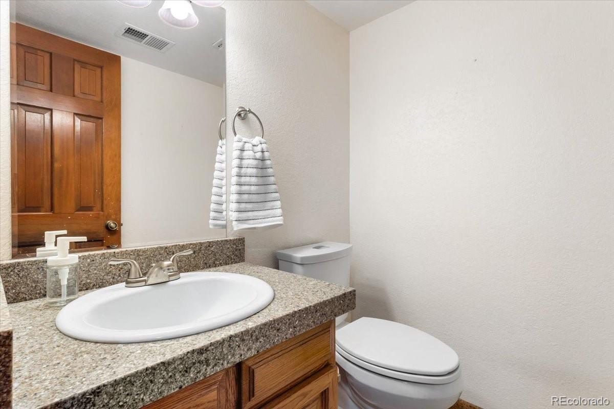 15750 Sandtrap Way Morrison, CO 80465 - Photo 17 of 35