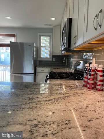 $4,100 | 108 G Street Southwest, Unit 105, Washington, DC 20024