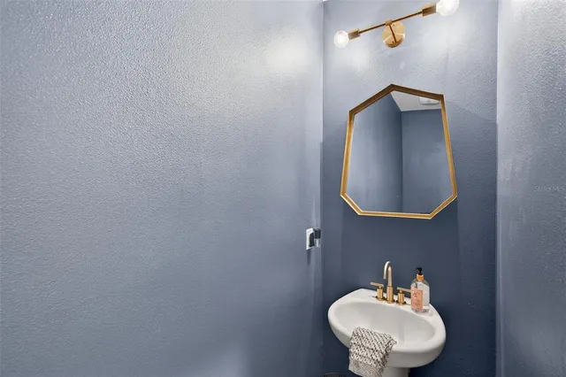 $324,900 | 2779 Suncoast Blend Drive, Odessa, FL 33556