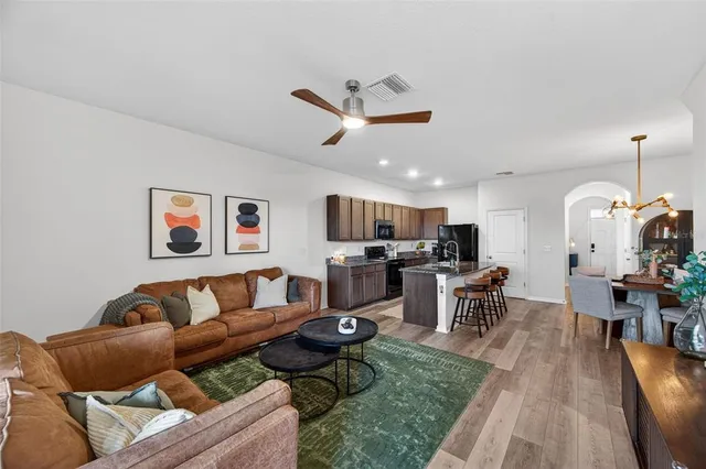 $324,900 | 2779 Suncoast Blend Drive, Odessa, FL 33556