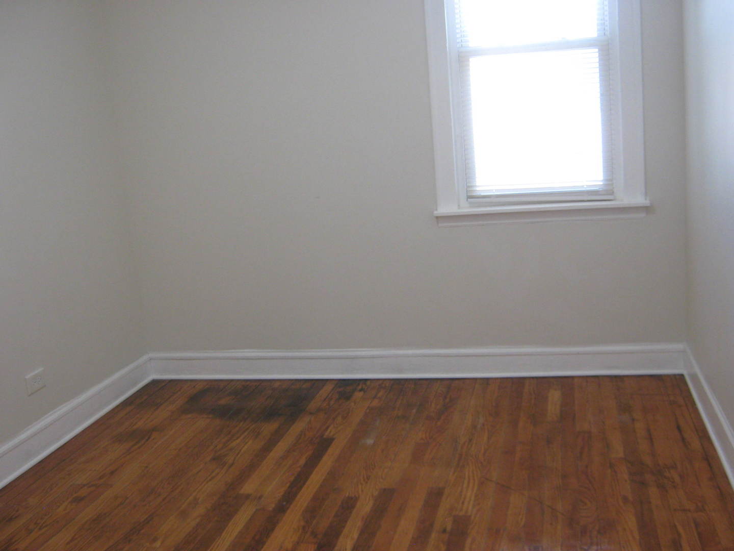 1237 North Harding Avenue Chicago, IL 60651 - Photo 17 of 27 Gallery Image 17