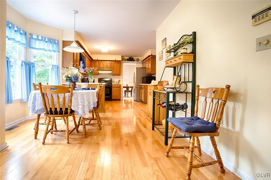 799 Hunter Road Easton, PA 18040 - Photo 8 of 35 Gallery Image 8