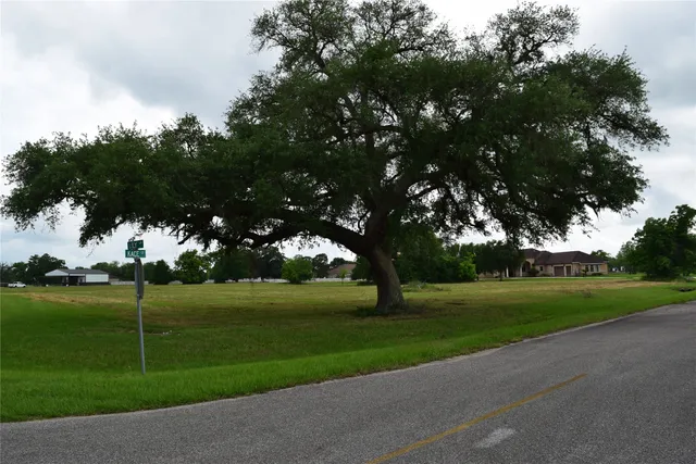 $180,000 | 403 Kaci Court, Rosharon, TX 77583