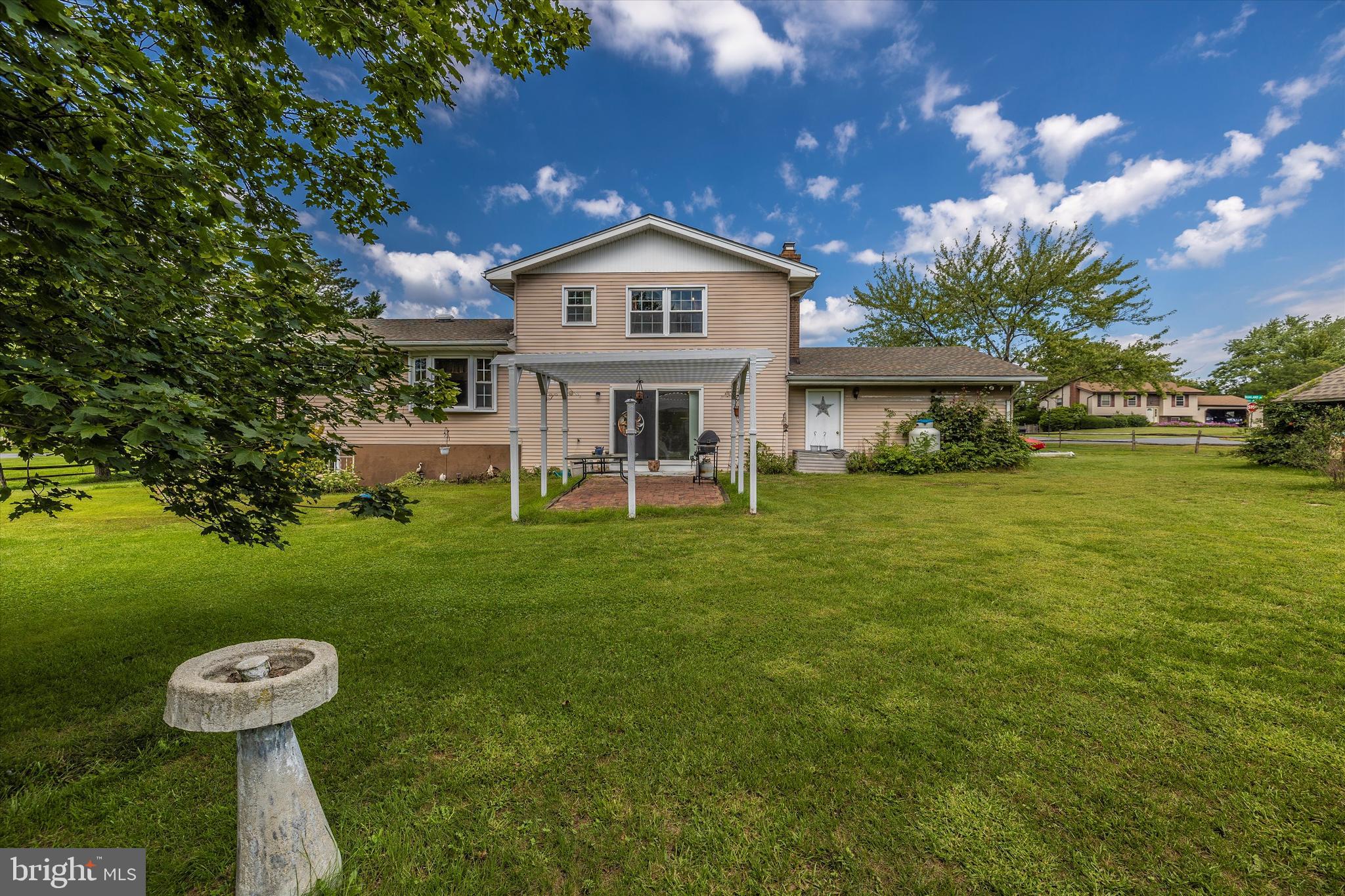 6795 Ruhland Drive Frederick, MD 21702 - Photo 7 of 36 Gallery Image 7