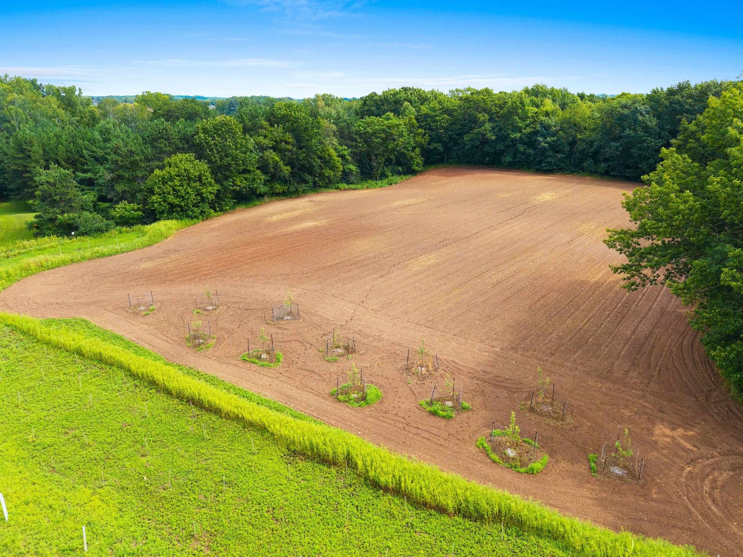 4021 Woodland Road, Unit 2 Green Bay, WI 54313 - Photo 11 of 19