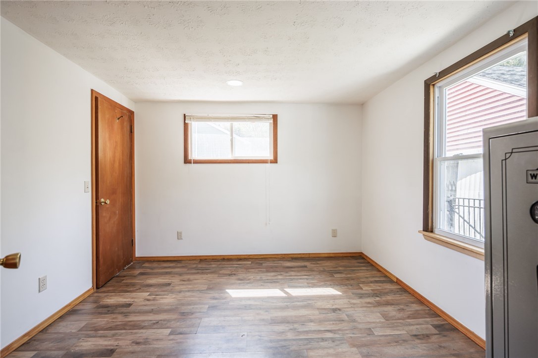1225 Macedon Center Road Macedon, NY 14502 - Photo 9 of 32 1st floor bedroom/office/?