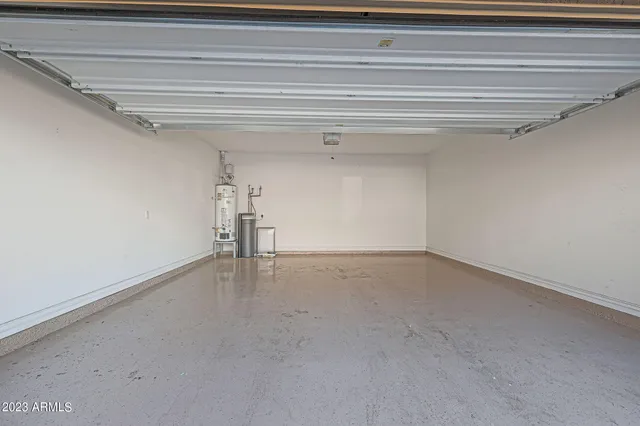 $5,000 | 21320 North 56th Street, Unit 2056, Phoenix, AZ 85054