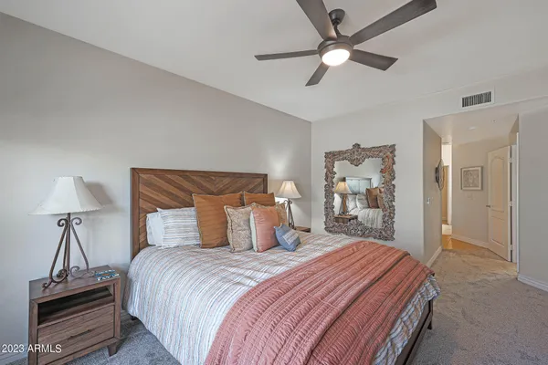 $5,000 | 21320 North 56th Street, Unit 2056, Phoenix, AZ 85054