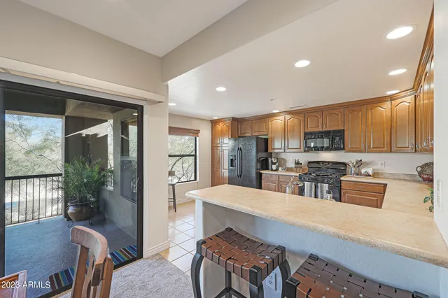 $5,000 | 21320 North 56th Street, Unit 2056, Phoenix, AZ 85054