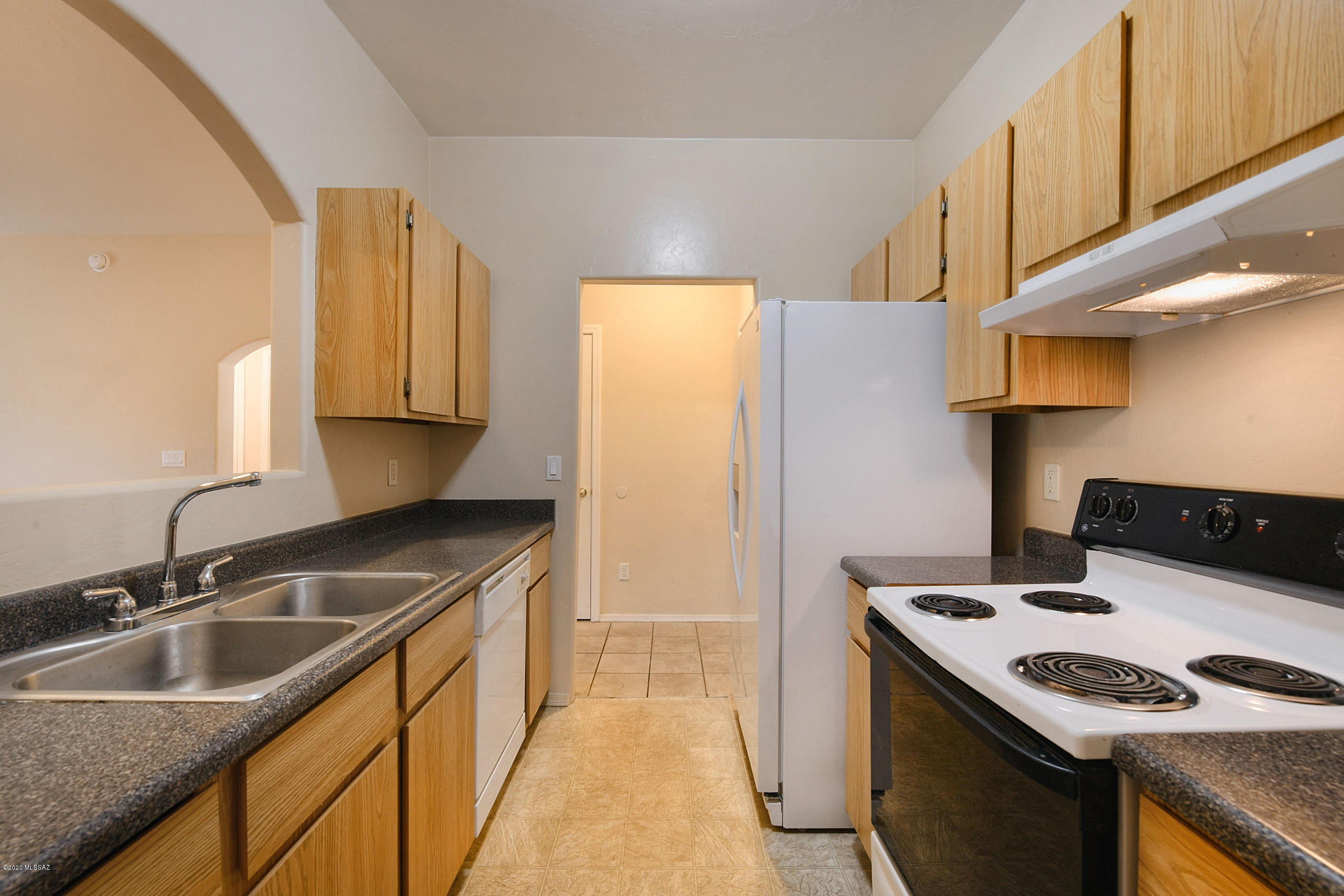 3526 South Mission Road, Unit 1 Tucson, AZ 85713 - Photo 9 of 18