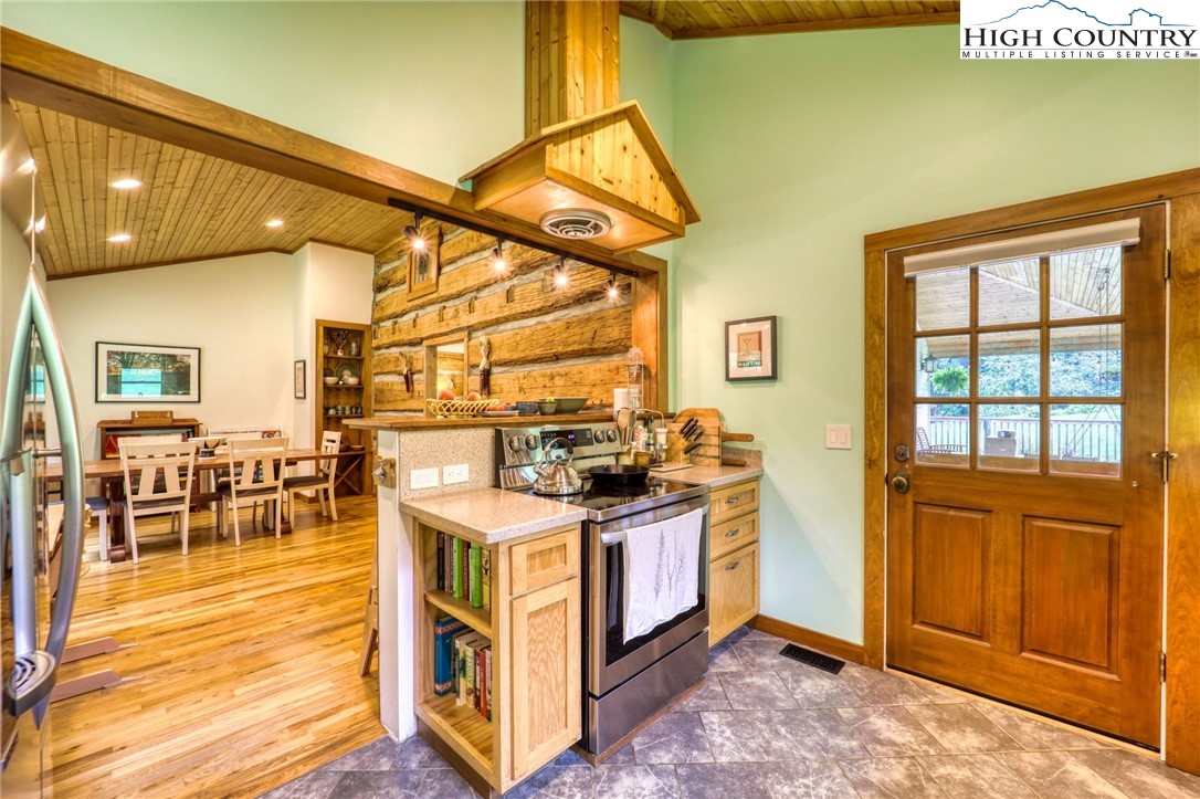164 Lola Perry Road Zionville, NC 28698 - Photo 14 of 49 Gallery Image 14