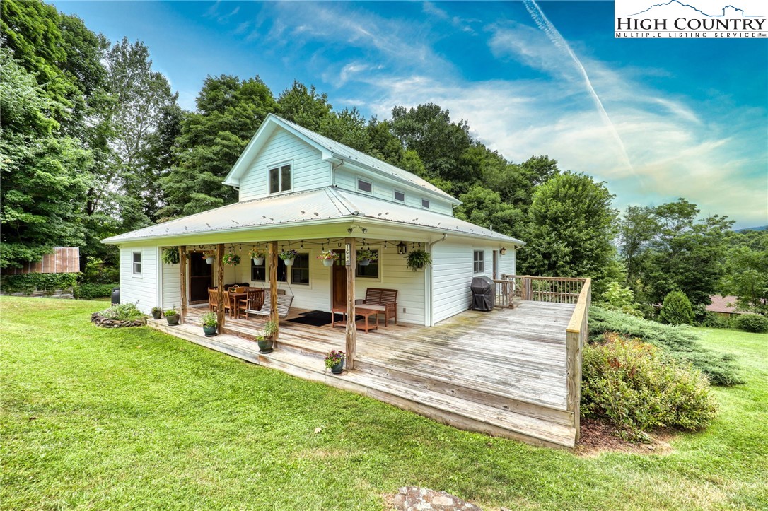 164 Lola Perry Road Zionville, NC 28698 - Photo 2 of 49 Gallery Image 2